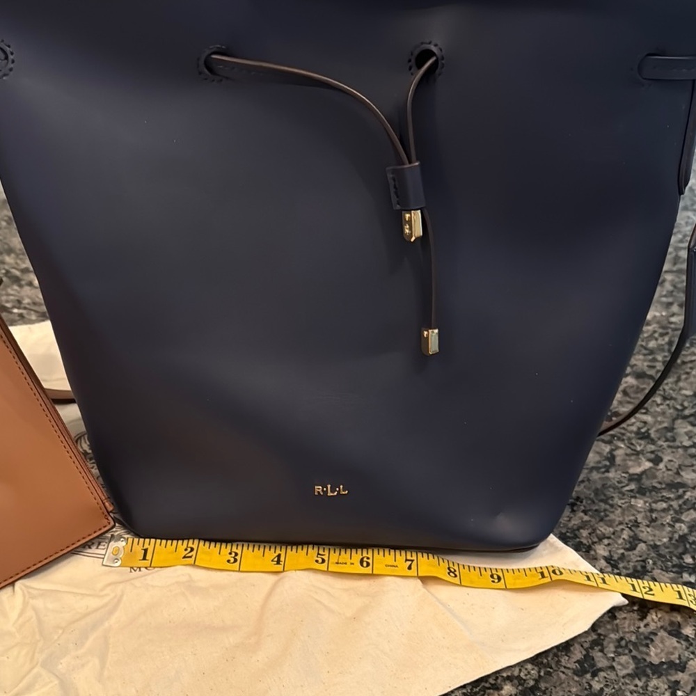 Ralph Lauren Marine Blue Dryden Debby leather Med Bucket Bag adj Strap NWT - Picture 10 of 15